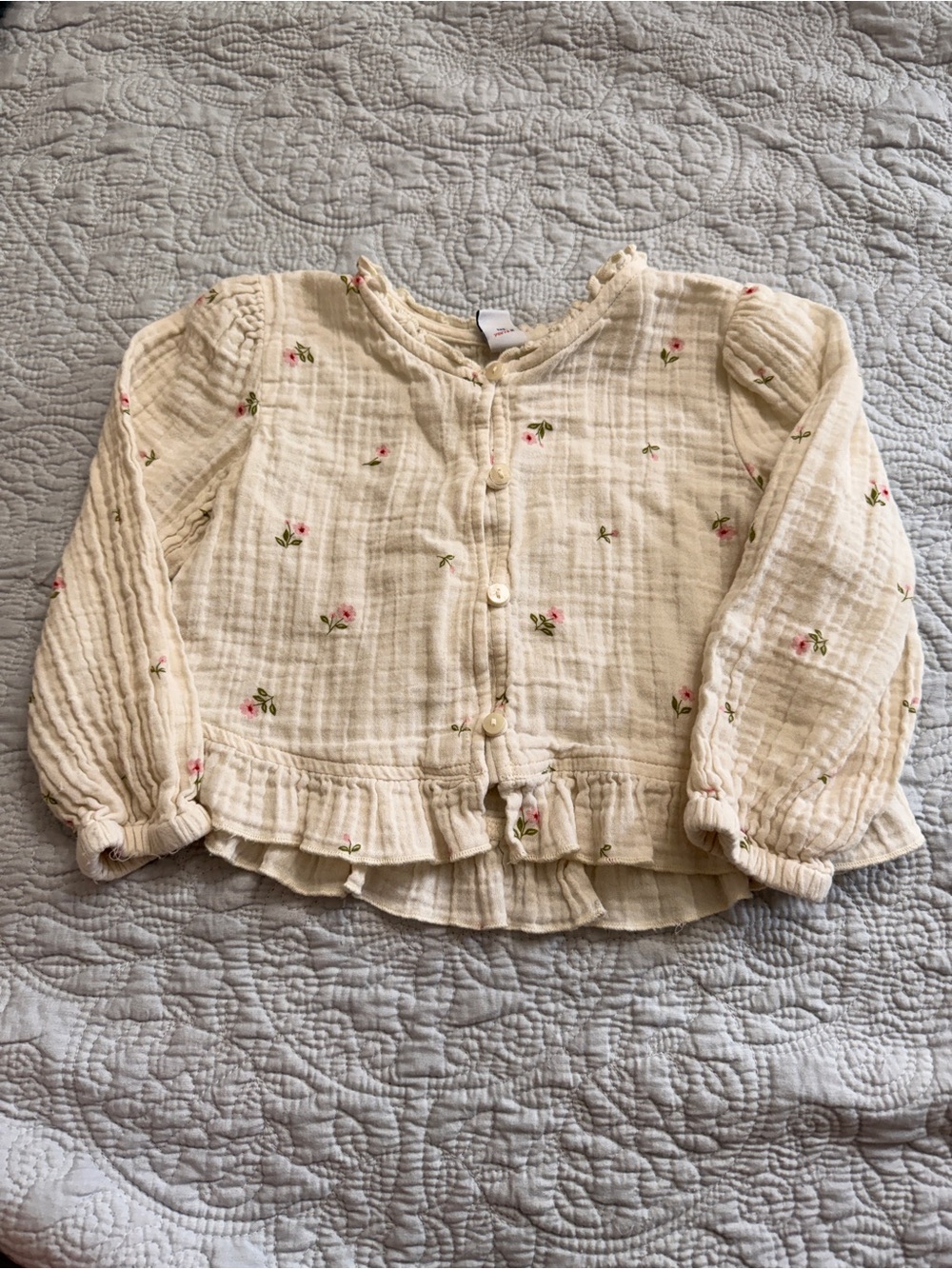 Old Navy Cream Floral Button-Front Ruffle Blouse